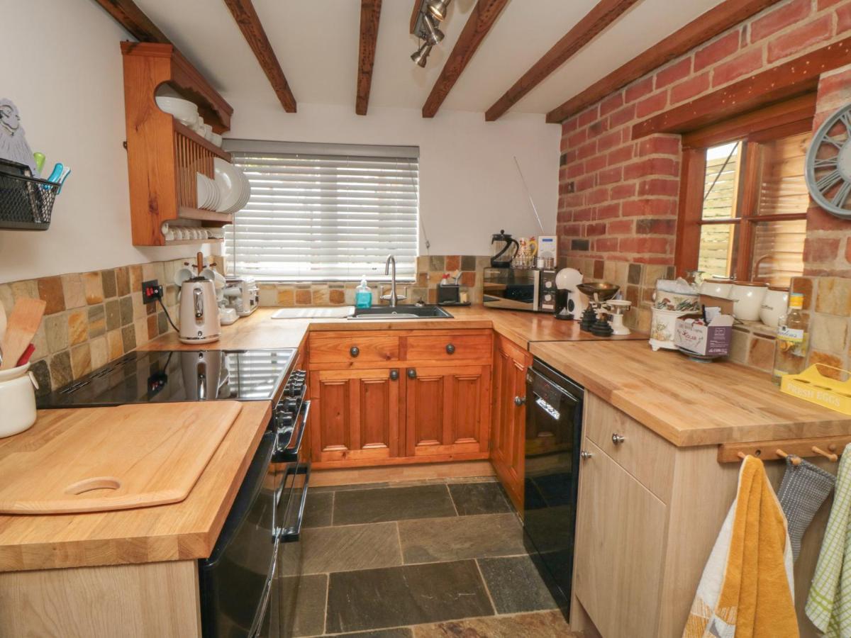 Ascot Cottage York Bagian luar foto